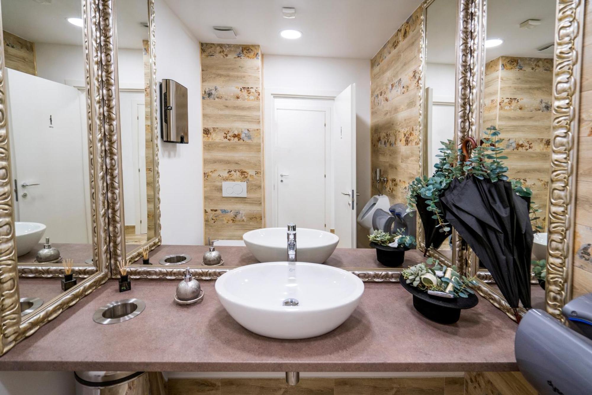 Studio One Accommodation Suites Bucureşti Eksteriør bilde