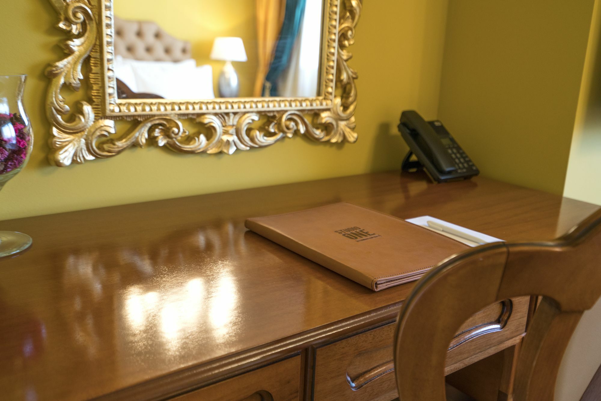 Studio One Accommodation Suites Bucureşti Eksteriør bilde